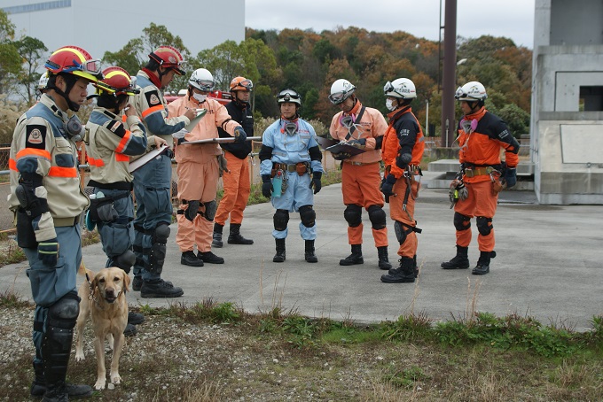 災害救助犬の育成および派遣の重要性